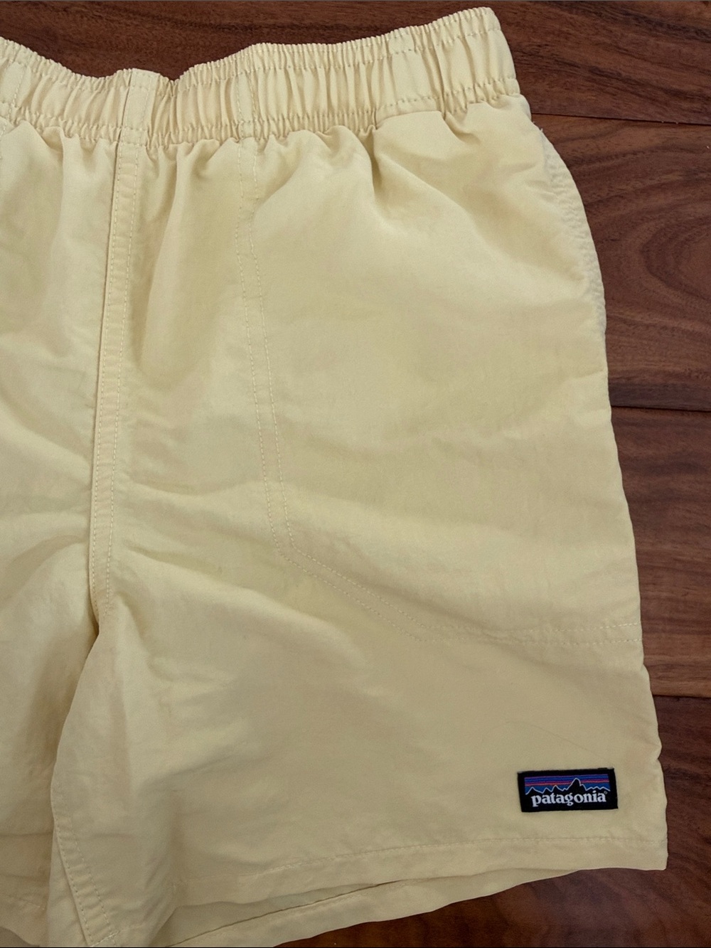 Patagonia Kids’ Baggies Shorts 5” Lined - Yellow - Size L